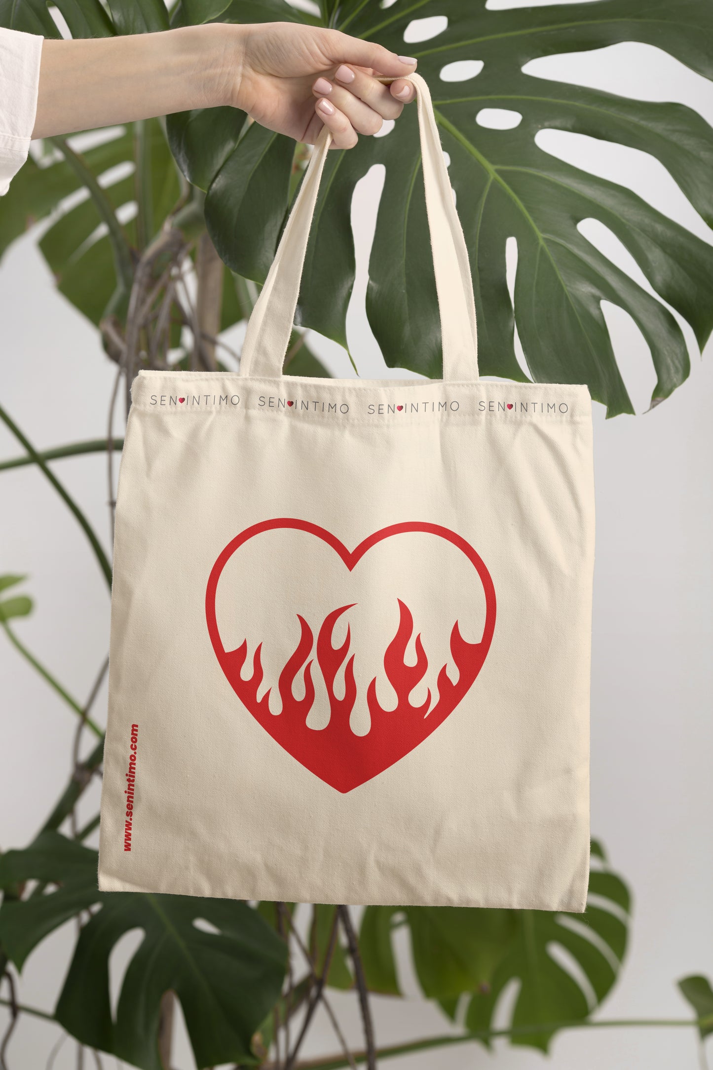 Tote Bag Corazón en Llamas ❤️‍🔥